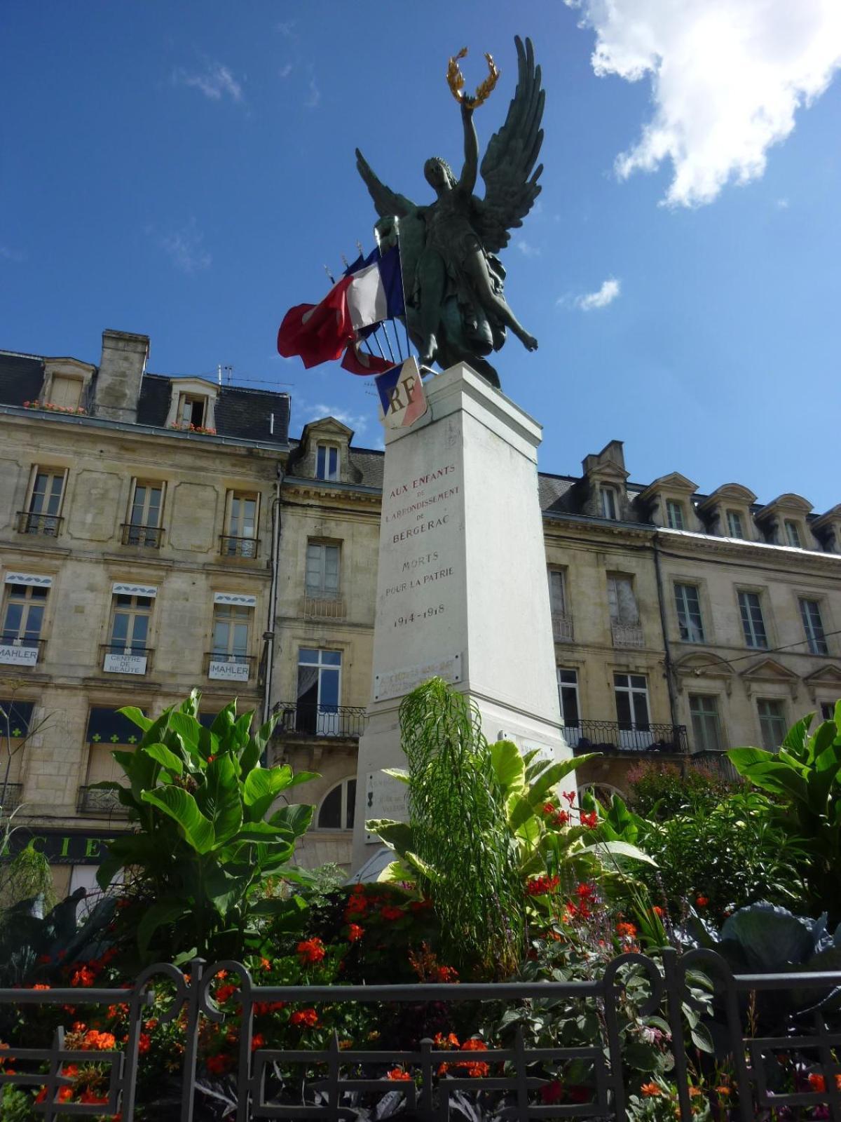 Hotel De France Bergerac Bagian luar foto