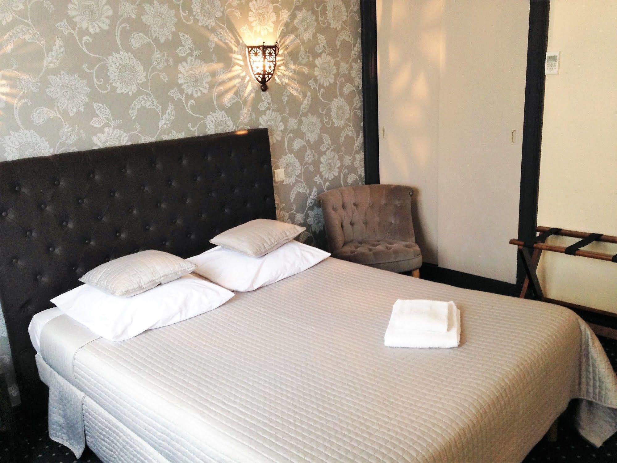 Hotel De France Bergerac Bagian luar foto